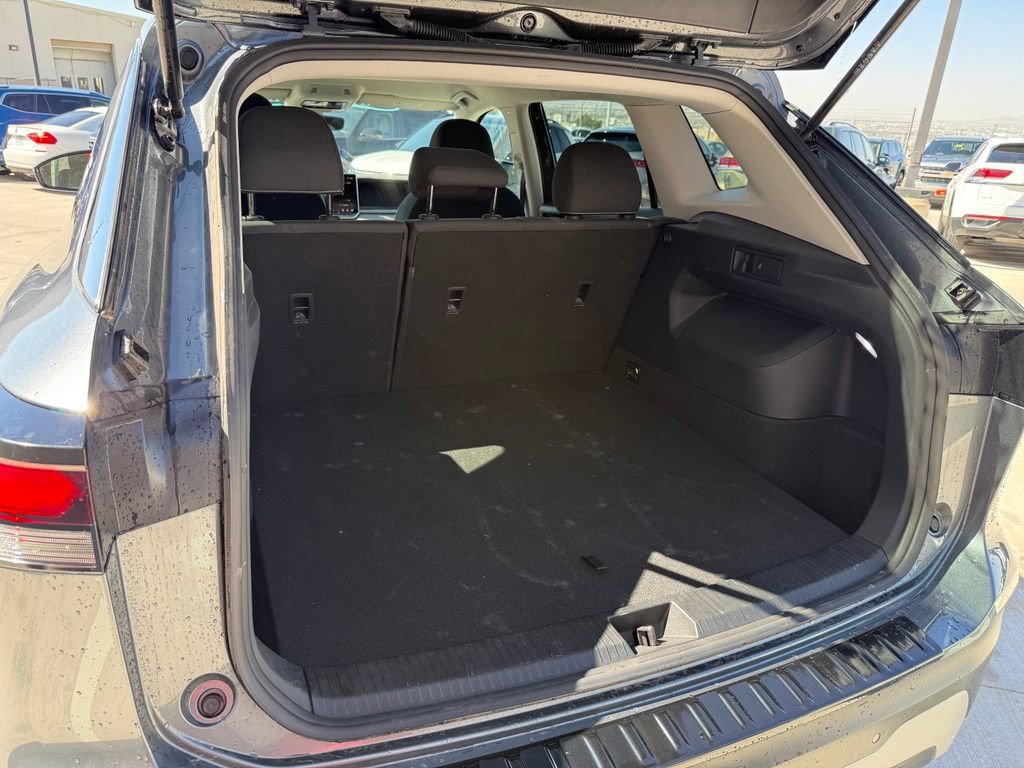 Certified 2025 Volkswagen Tiguan S FWD image 20