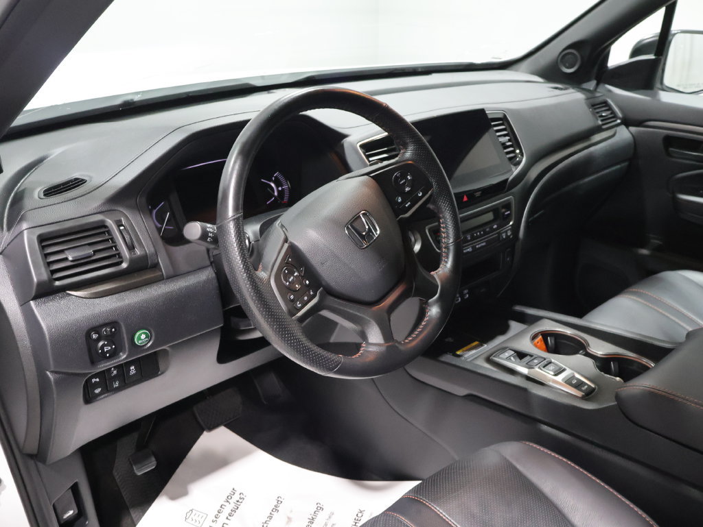 Used 2024 Honda Passport TrailSport image 16