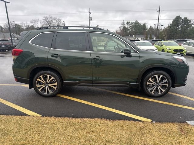Used 2023 Subaru Forester Limited image 4