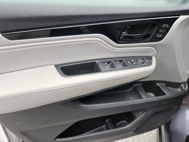 Used 2023 Honda Odyssey Touring image 12