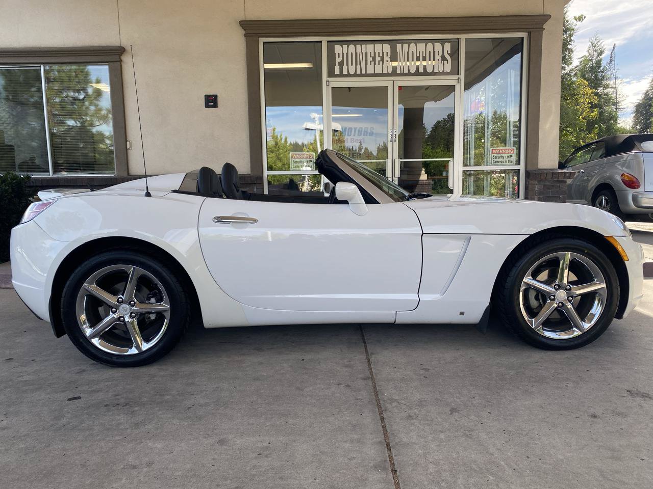 Used 2007 Saturn Sky w/ Premium Trim Pkg RWD image 7