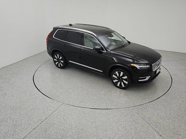 Certified 2025 Volvo XC90 T8 Plus w/ Protection Package Premier AWD/4WD image 15