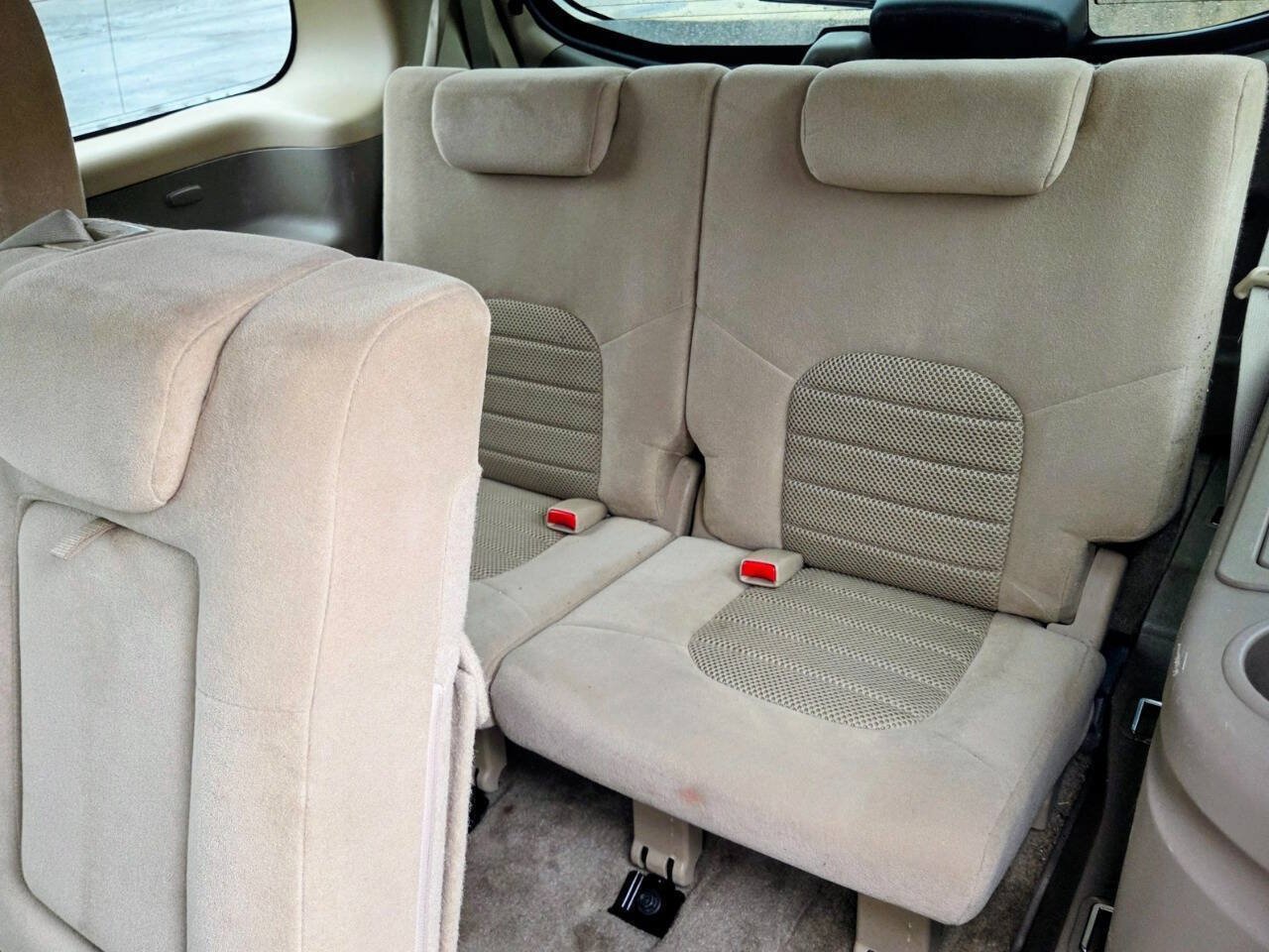 Used 2012 Nissan Pathfinder SV AWD/4WD image 14
