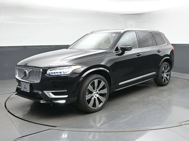 Used 2023 Volvo XC90 B6 Ultimate w/ Protection Package Premier AWD/4WD image 4