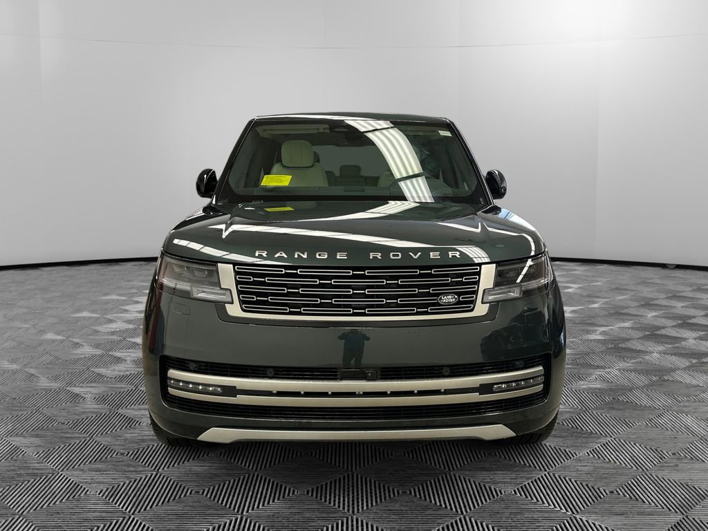 New 2026 Land Rover Range Rover SE image 8