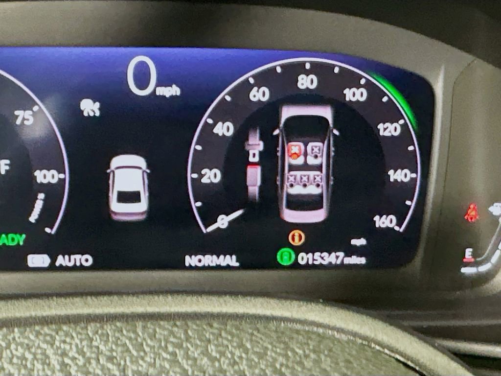 Used 2024 Honda Accord Sport image 12