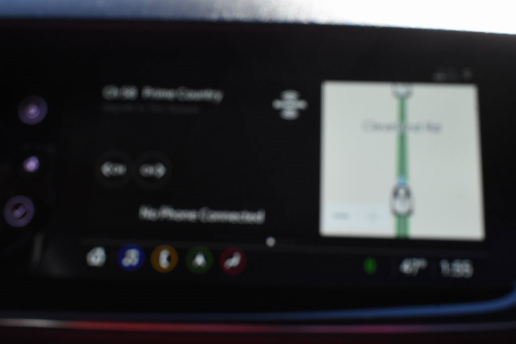 Used 2023 Buick Envision Avenir image 53