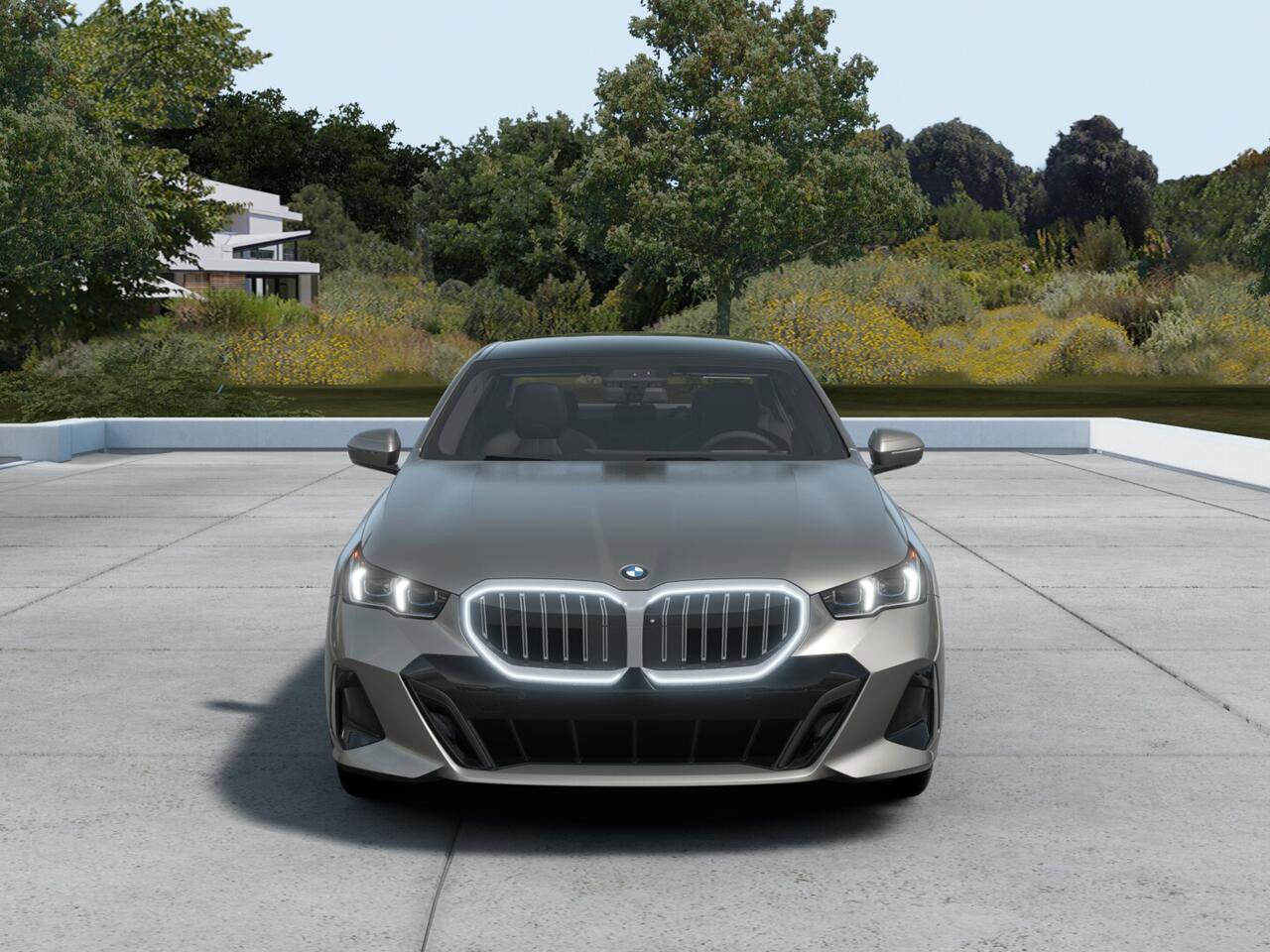 New 2027 BMW 550e xDrive image 3
