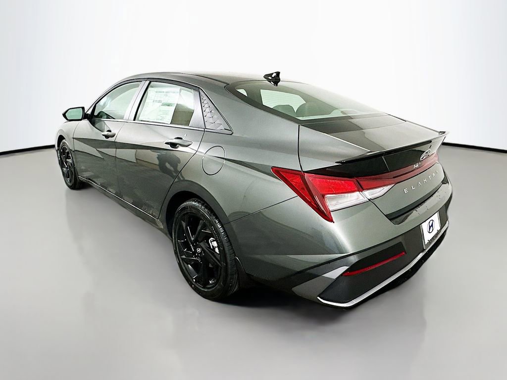New 2026 Hyundai Elantra Sport image 7