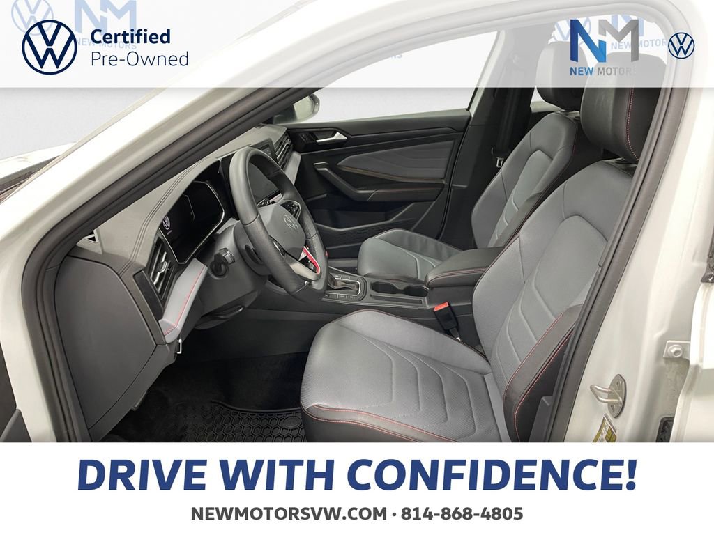 Used 2025 Volkswagen Jetta GLI Autobahn image 7