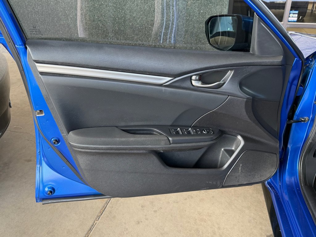 Used 2018 Honda Civic Sport image 16
