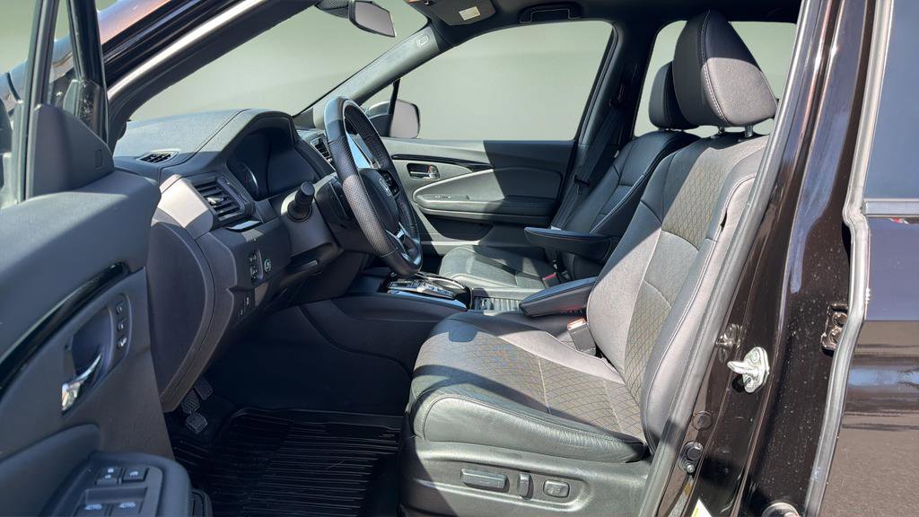Used 2019 Honda Passport Touring image 11