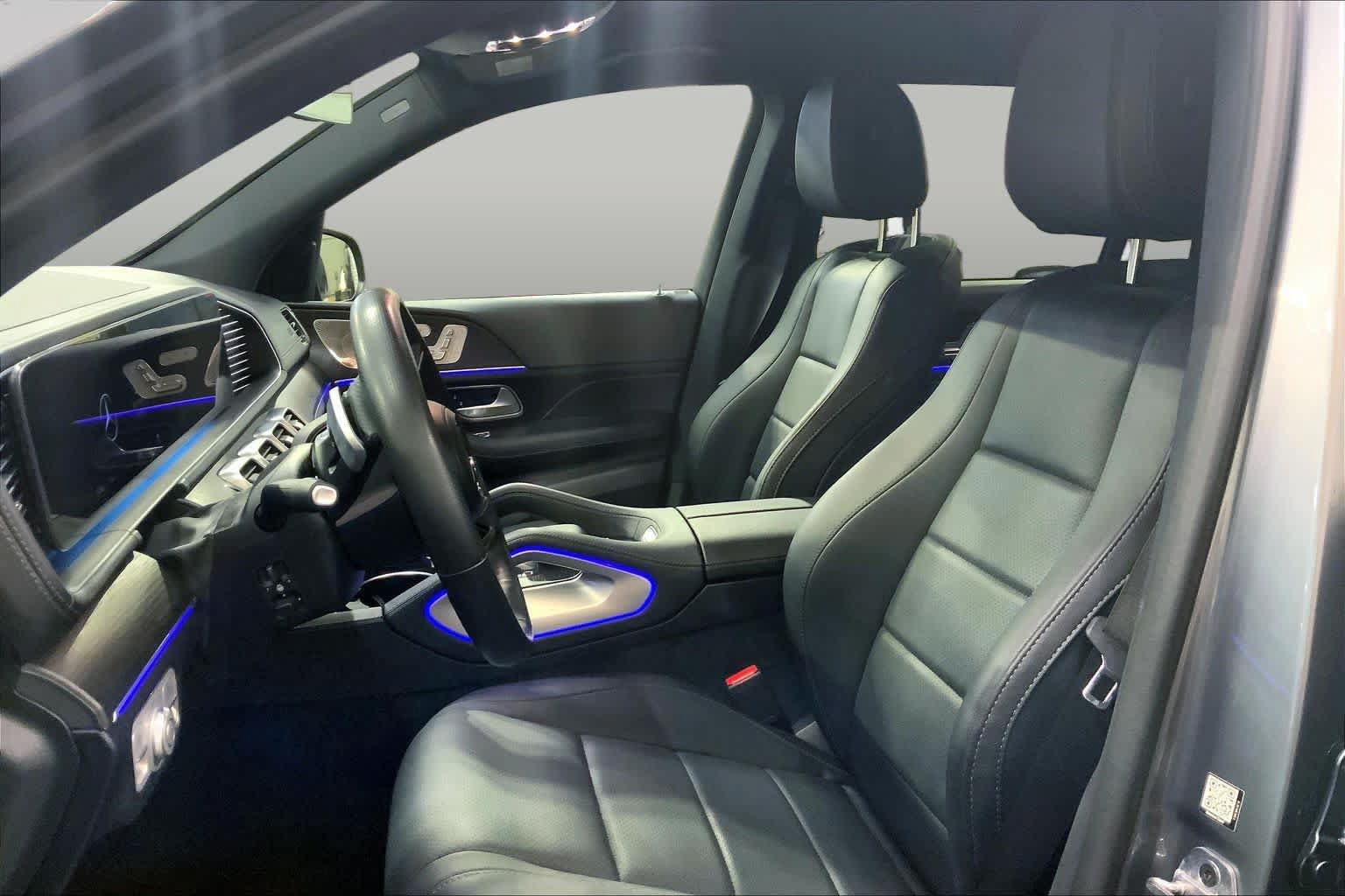 Used 2025 Mercedes-Benz GLS 450 4MATIC image 8