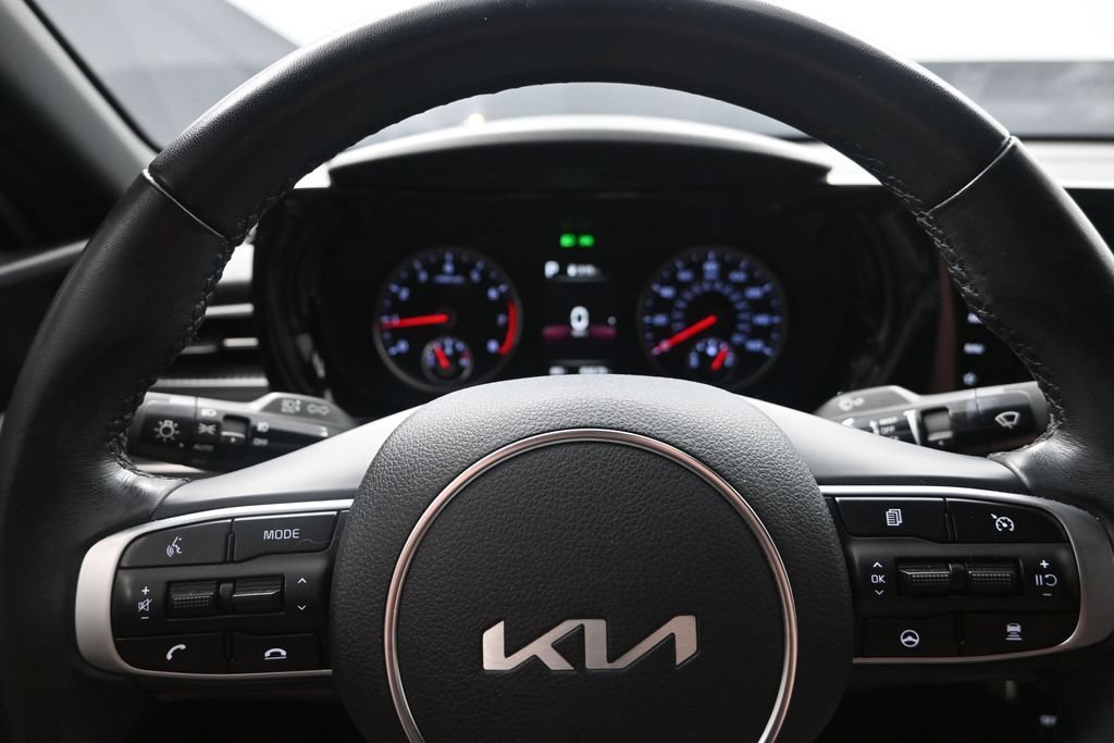 Used 2023 Kia K5 GT-Line FWD image 14