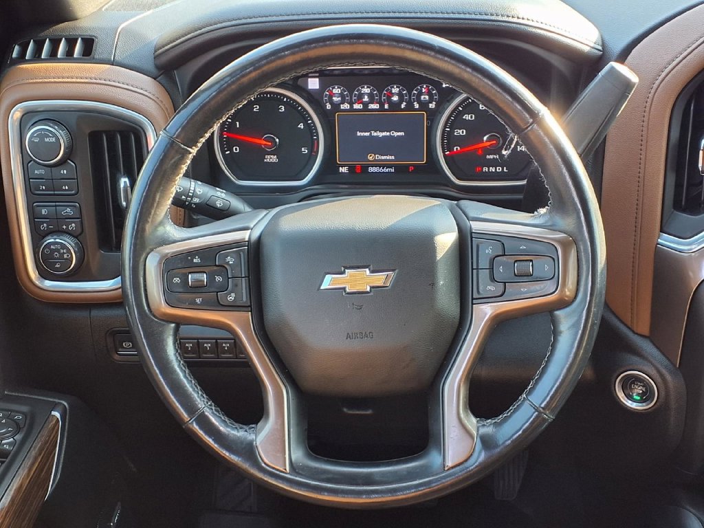 Used 2022 Chevrolet Silverado 2500 High Country w/ Safety Package II AWD/4WD image 13