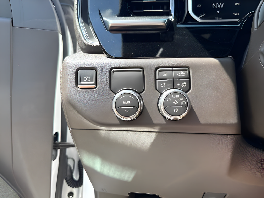New 2026 GMC Sierra 1500 SLT RWD image 19