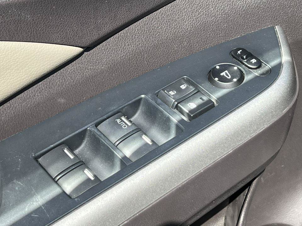 Used 2013 Honda CR-V EX-L image 19