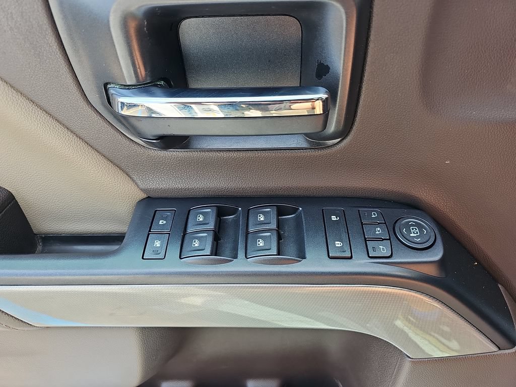 Used 2018 Chevrolet Silverado 2500 LTZ w/ Duramax Plus Package AWD/4WD image 27
