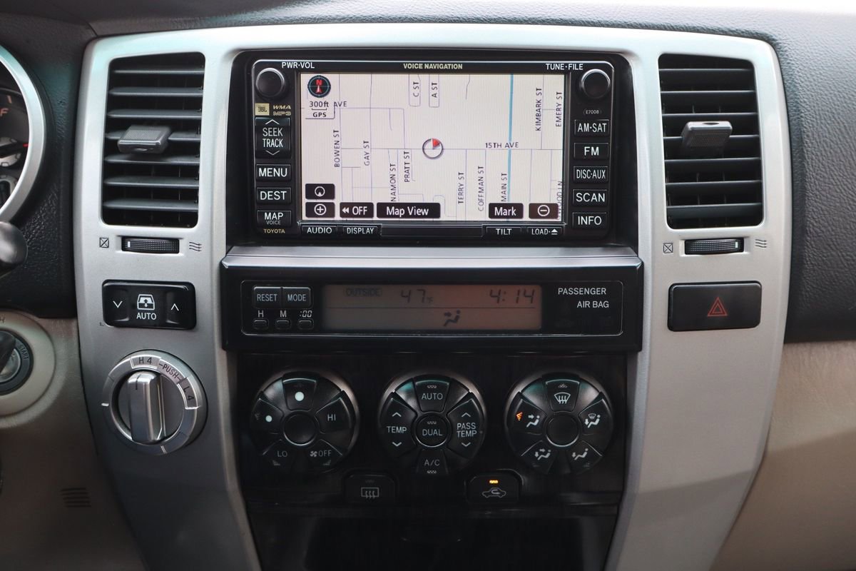 Used 2008 Toyota 4Runner Limited image 35