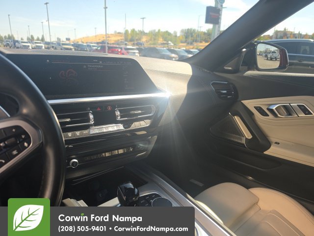 Used 2019 BMW Z4 sDrive30i w/ M Sport Package RWD image 10