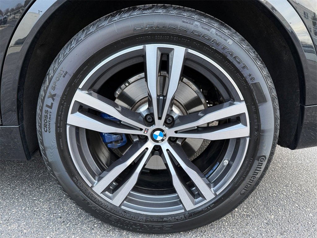 Certified 2023 BMW X7 xDrive40i w/ Executive Package image 16