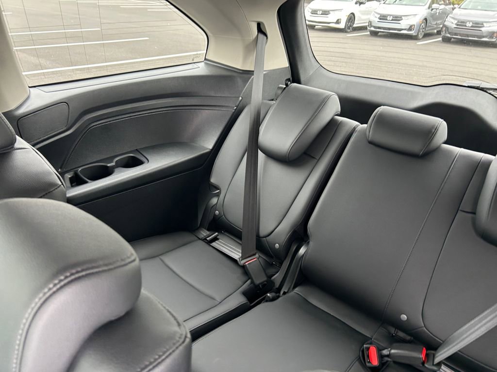 New 2026 Honda Odyssey EX-L image 17