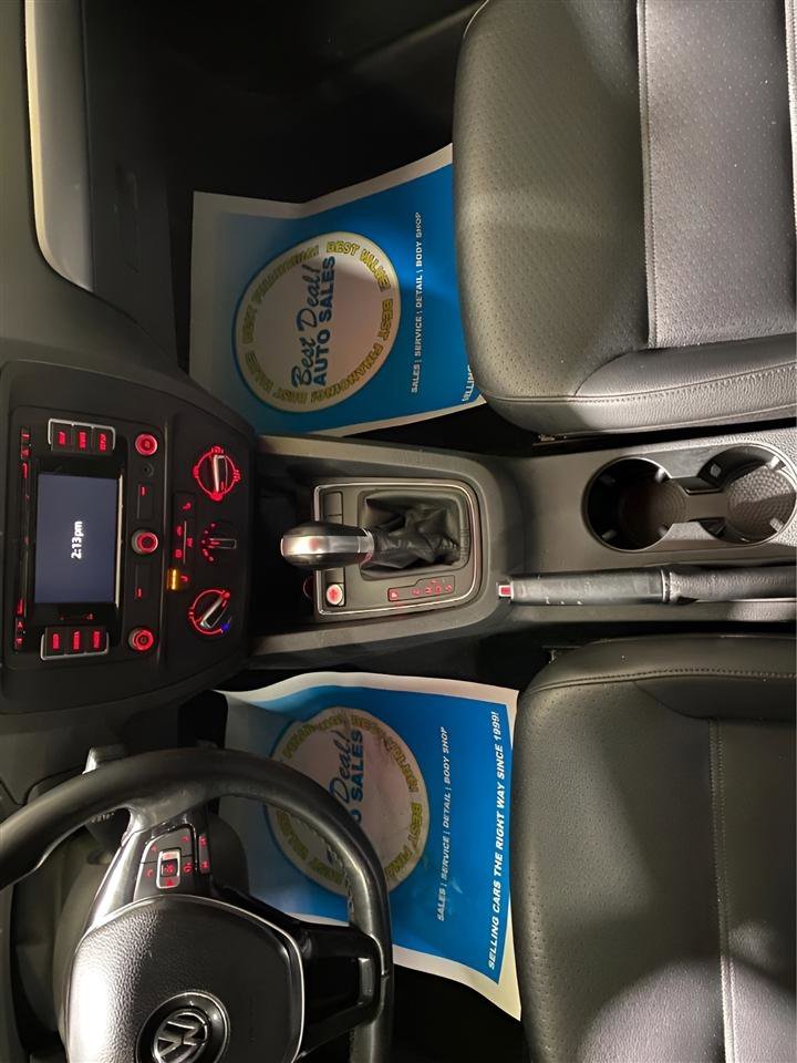 Used 2015 Volkswagen Jetta SE image 14