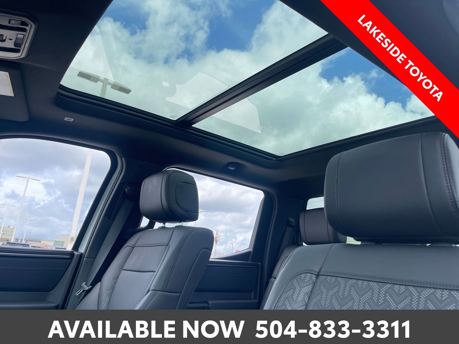 Used 2025 Toyota Tundra Limited AWD/4WD image 29