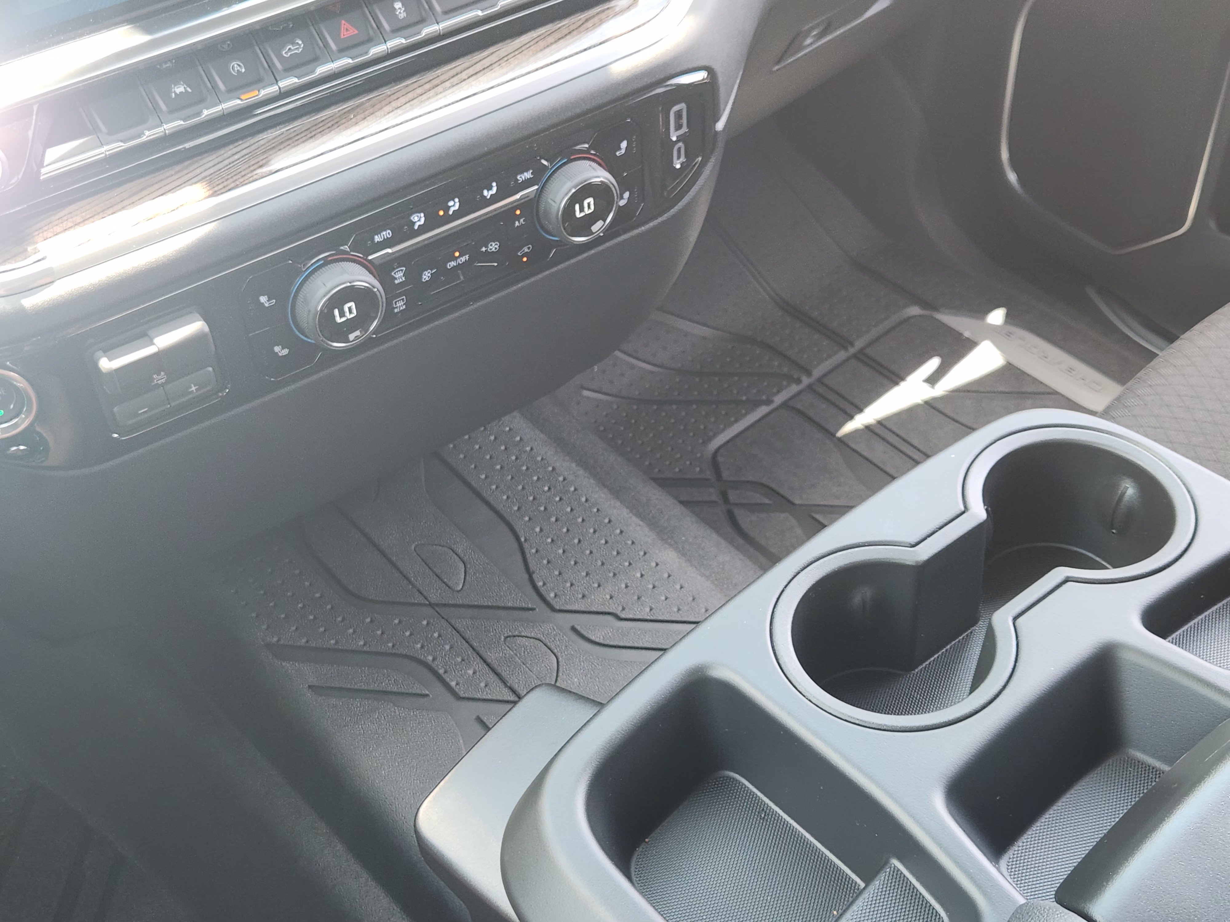 New 2026 Chevrolet Silverado 1500 RST RWD image 15