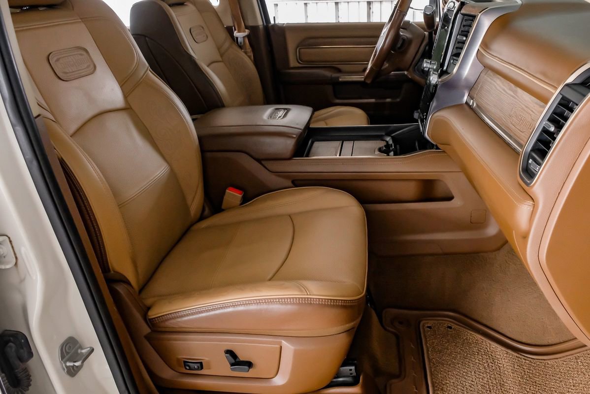 Used 2020 RAM 3500 Limited image 31