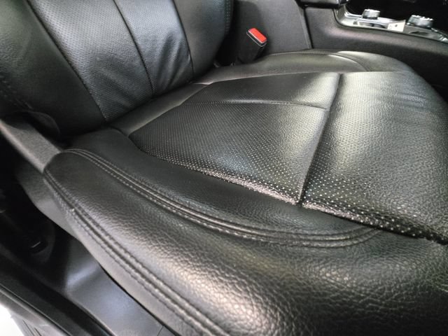 Used 2020 Ford Expedition XLT w/ Equipment Group 202A AWD/4WD image 30