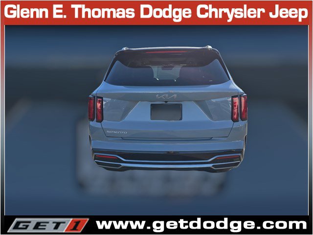 Used 2023 Kia Sorento SX image 8