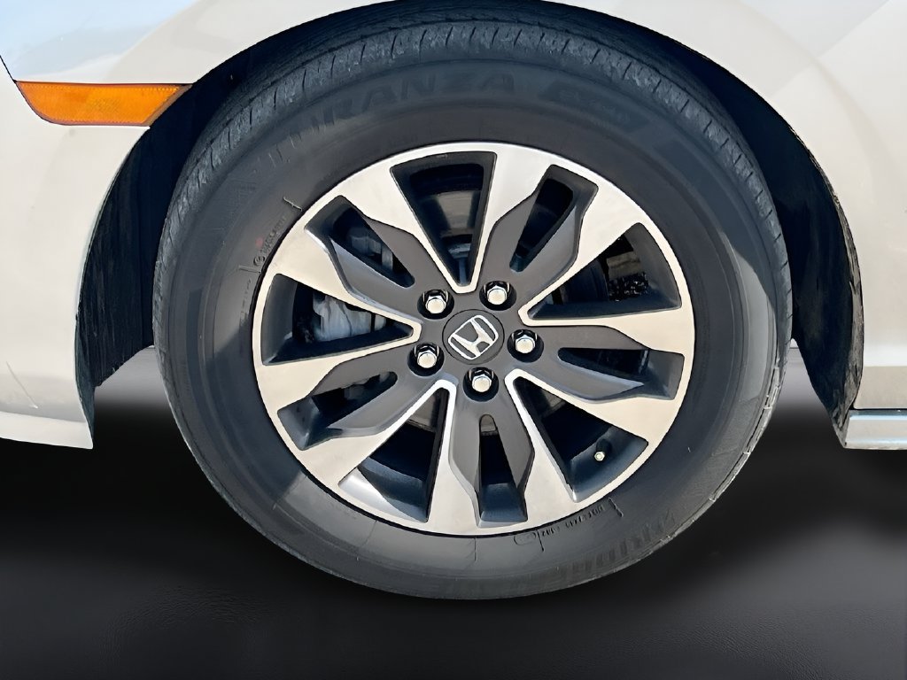 Used 2023 Honda Odyssey Touring image 34