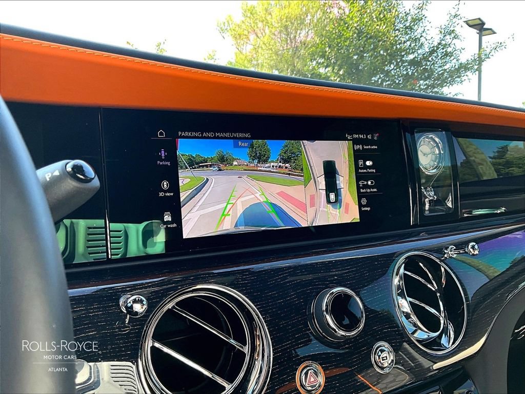Certified 2025 Rolls-Royce Ghost AWD/4WD image 17