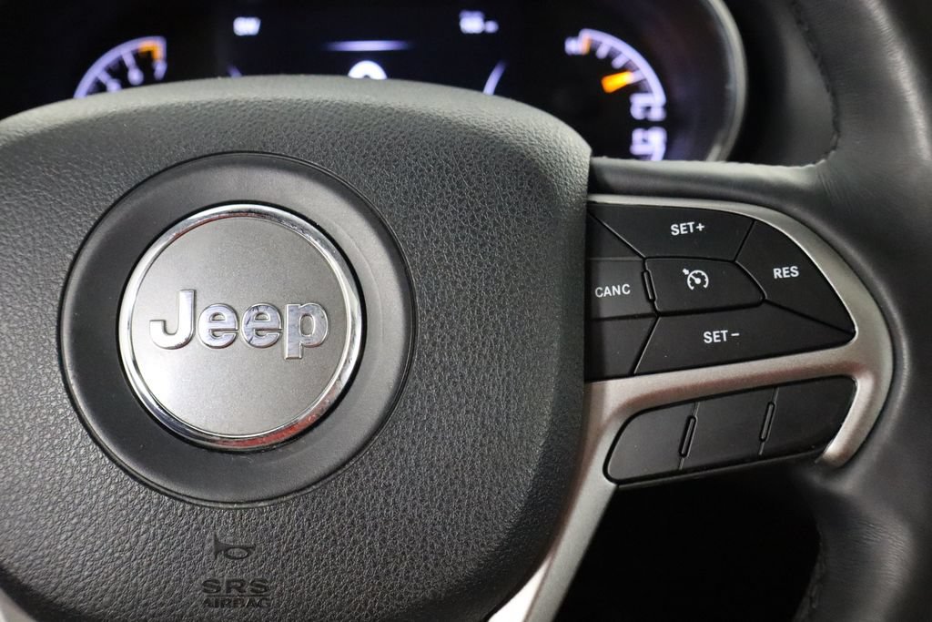 Used 2018 Jeep Grand Cherokee Limited w/ Trailer Tow Group IV AWD/4WD image 10