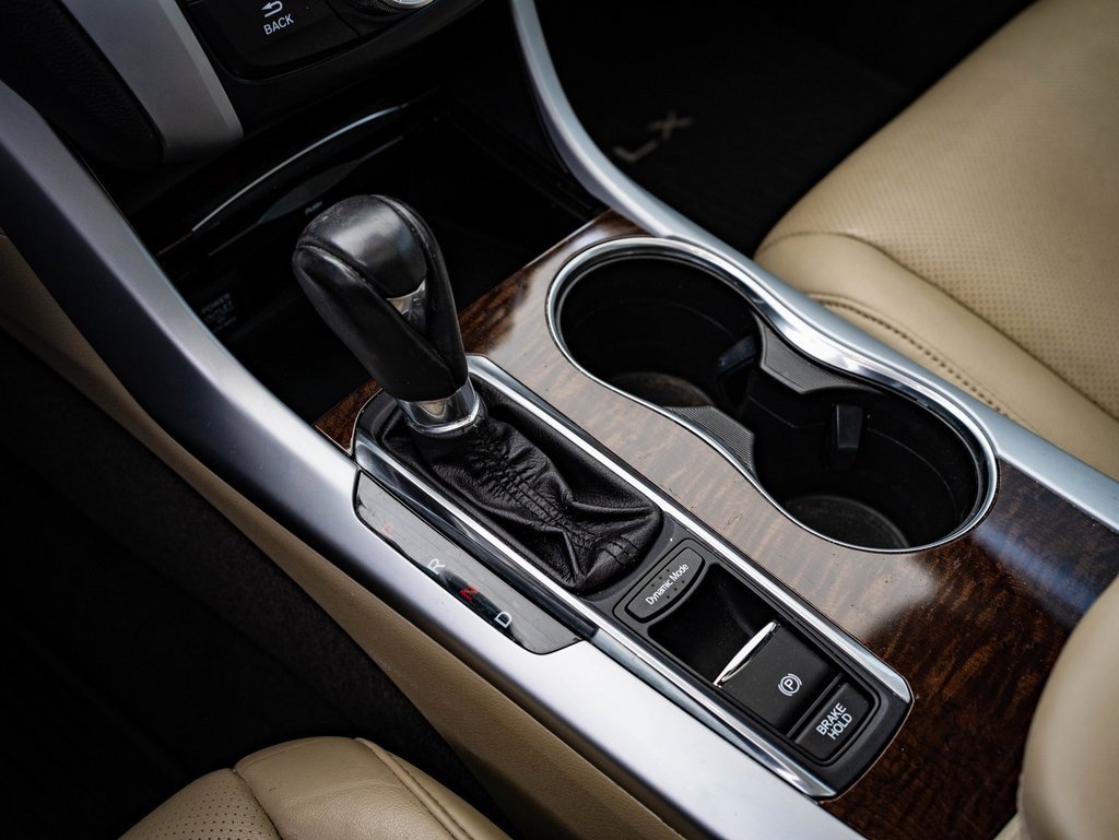 Certified 2018 Acura TLX w/ Technology Package image 31