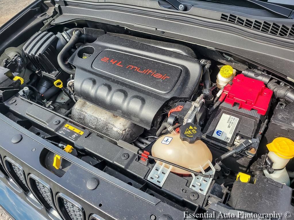 Used 2020 Jeep Renegade Altitude FWD image 24