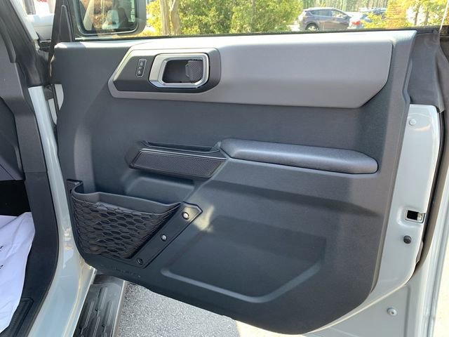 Used 2024 Ford Bronco Black Diamond image 13