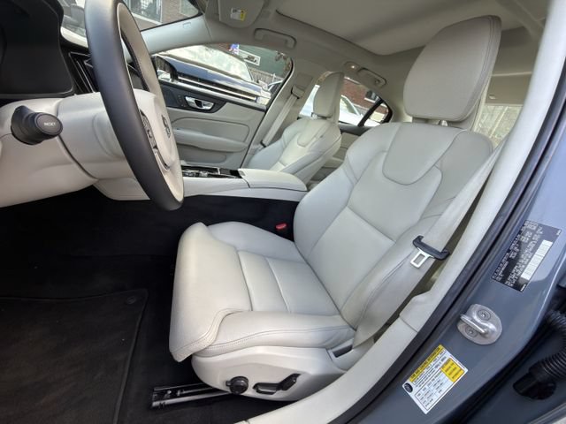 Used 2024 Volvo S60 T8 Ultimate w/ Climate Package AWD/4WD image 26