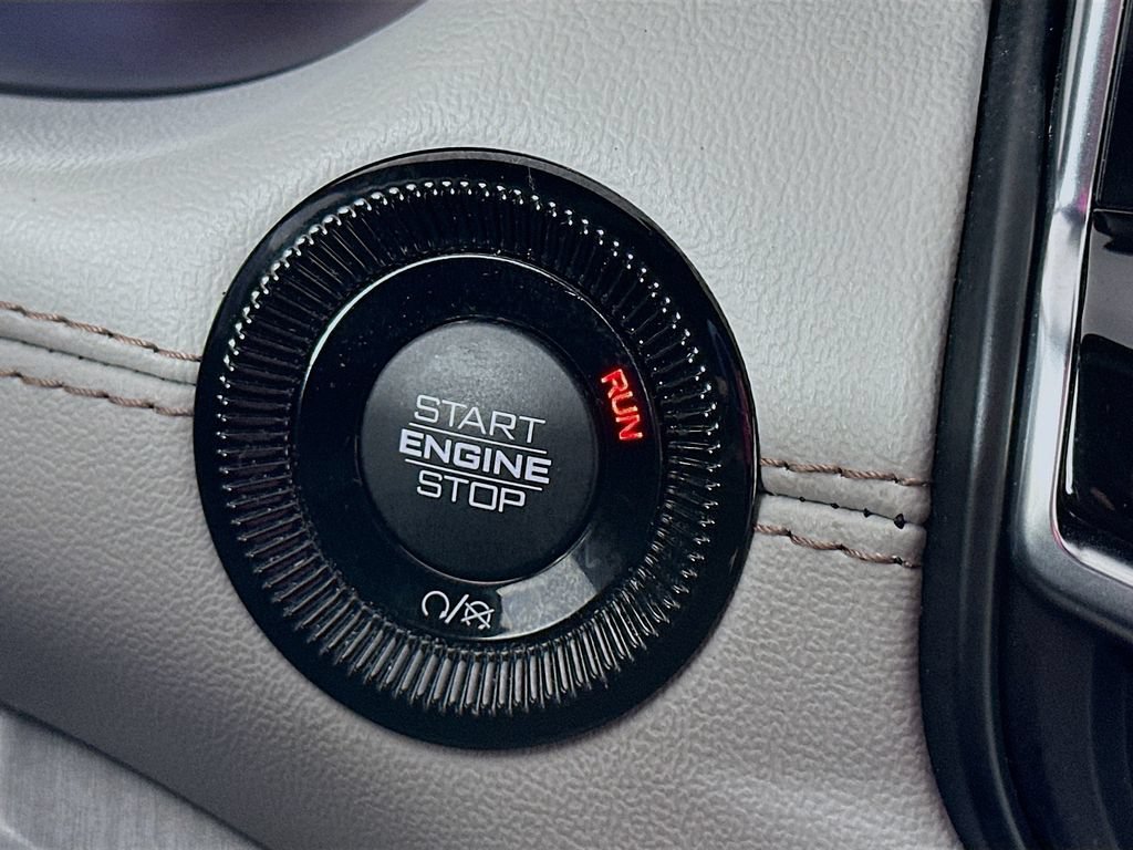 Certified 2024 Jeep Compass Limited AWD/4WD image 22