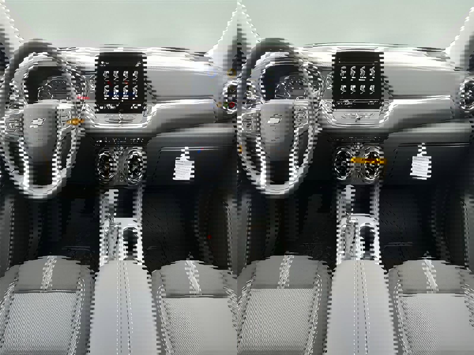 New 2025 Chevrolet Blazer LT w/ Midnight/Sport Edition image 13