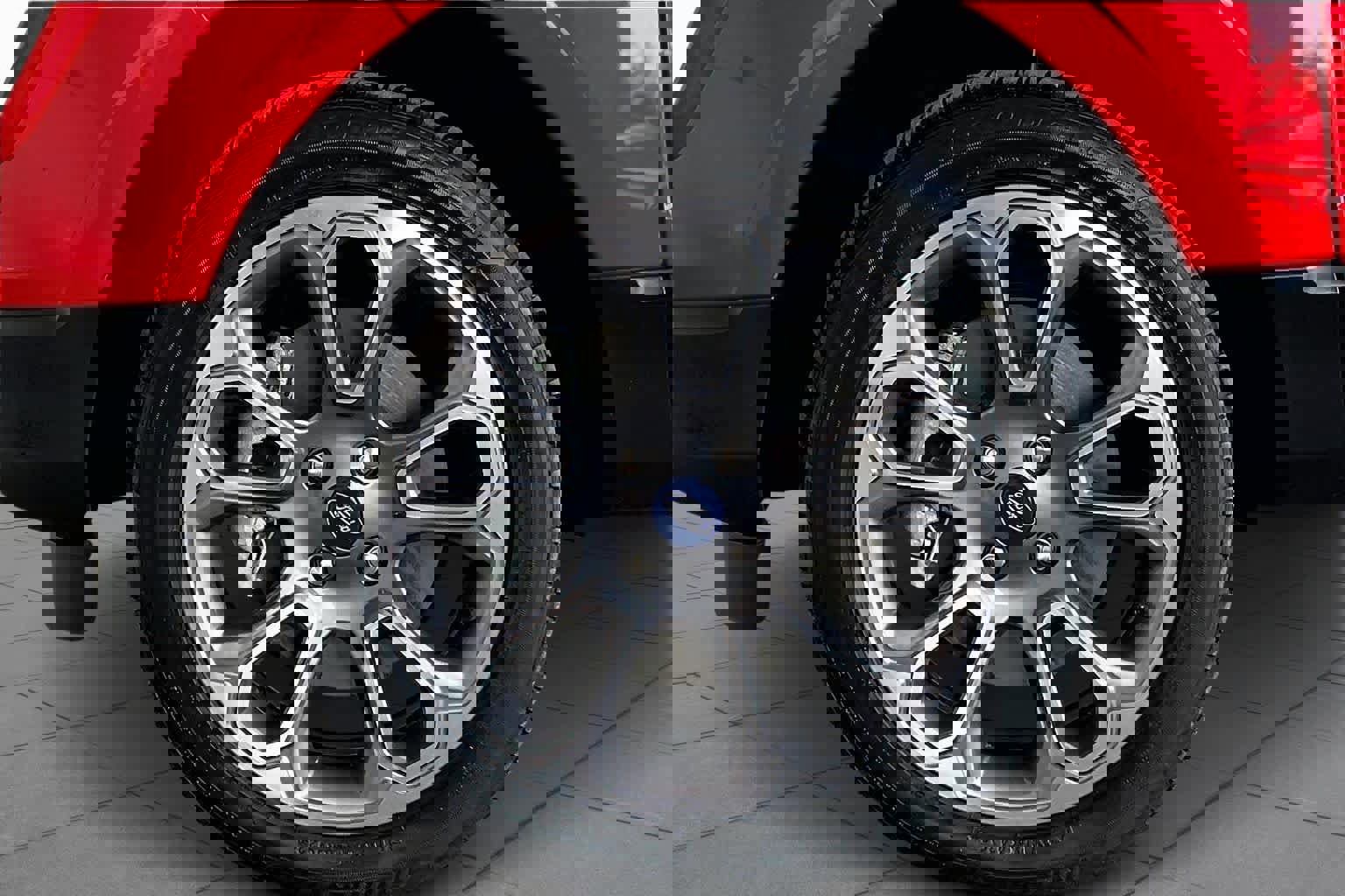 Used 2020 Ford EcoSport Titanium image 11