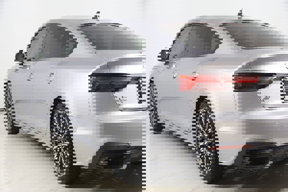 Used 2022 Audi A5 2.0T Premium Plus image 25