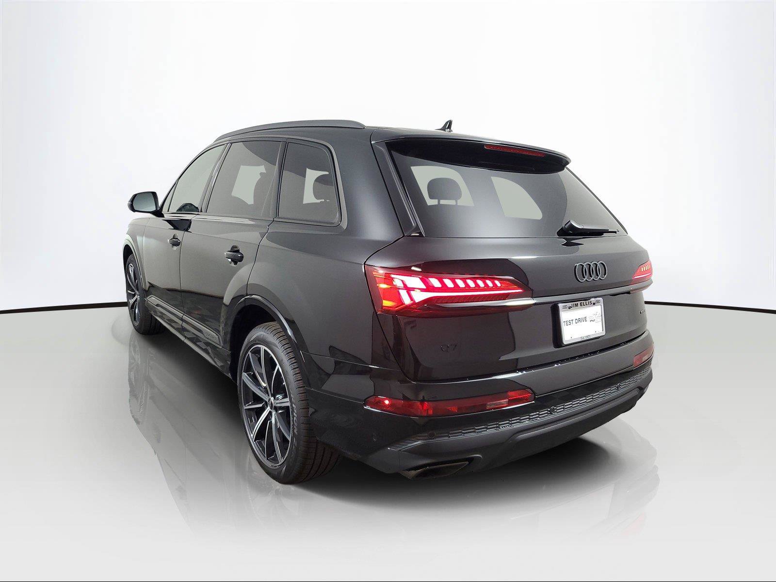 New 2026 Audi Q7 2.0T Premium Plus AWD/4WD image 4