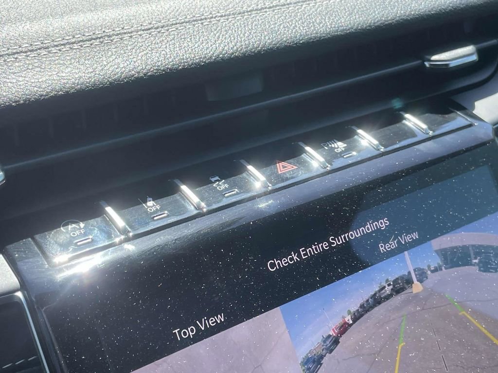 Certified 2025 Jeep Grand Cherokee Limited w/ Luxury Tech Group II image 39