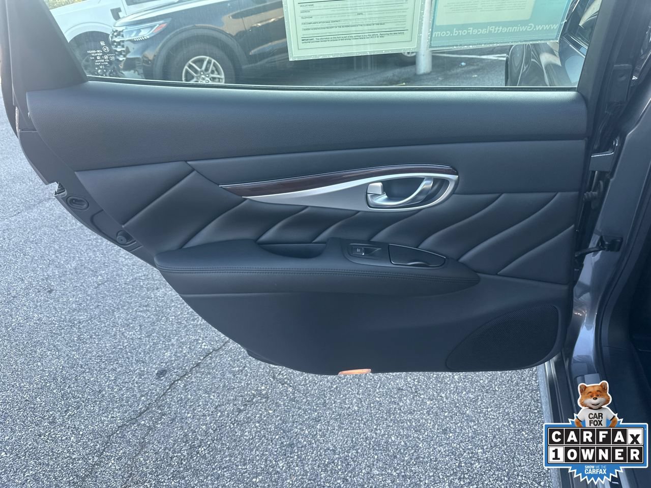 Used 2015 INFINITI Q70 L 3.7 RWD image 21