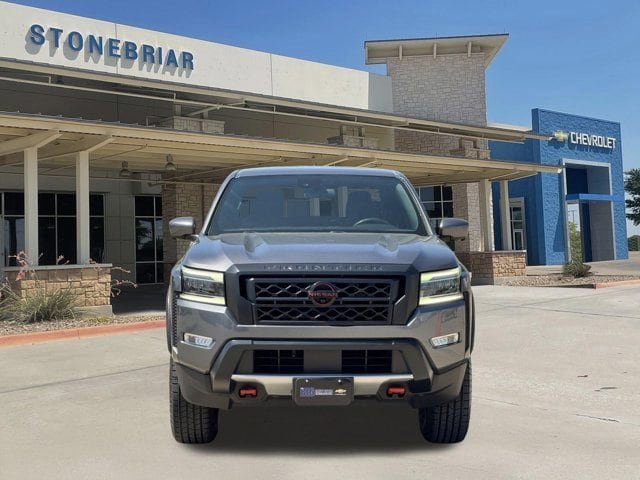 Used 2022 Nissan Frontier Pro-X RWD image 9
