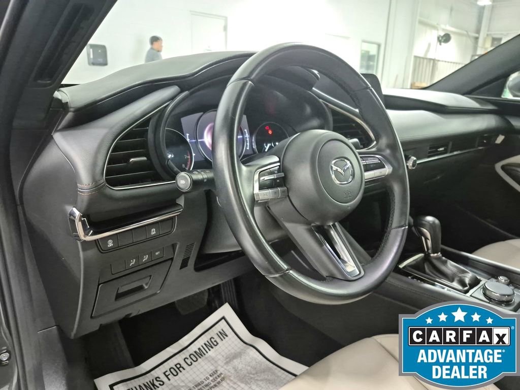 Used 2022 MAZDA MAZDA3 s FWD image 14
