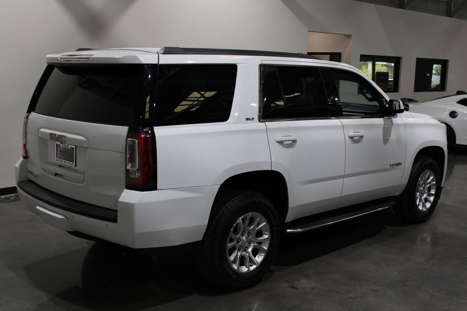 Used 2019 GMC Yukon SLT image 14