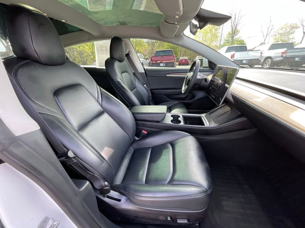 Used 2022 Tesla Model 3 Performance image 29